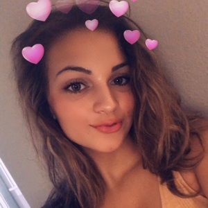 Meet your Posher, Hailey